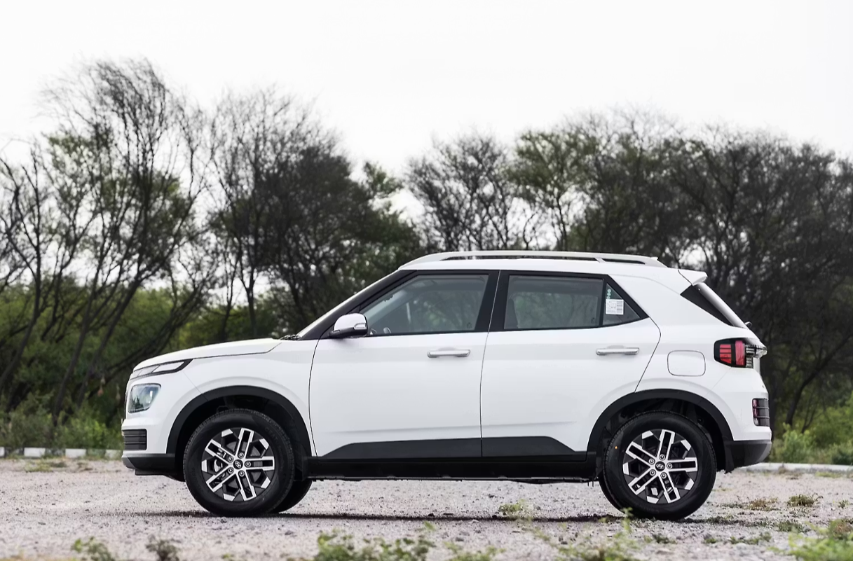 Hyundai Venue S O 1.2 Petrol